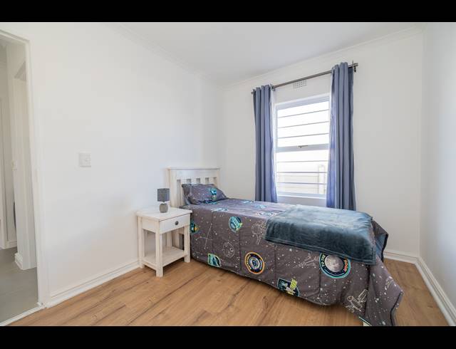 3 BEDROOM FREEHOLD FOR SALE IN SILVERSANDS